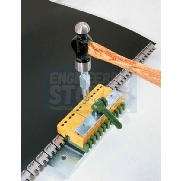 Flexco Alligator® RSC187 Ready Set™ Staple Installation Tool for RS62, RS125, RS187 - EngineeringStores.co.uk
